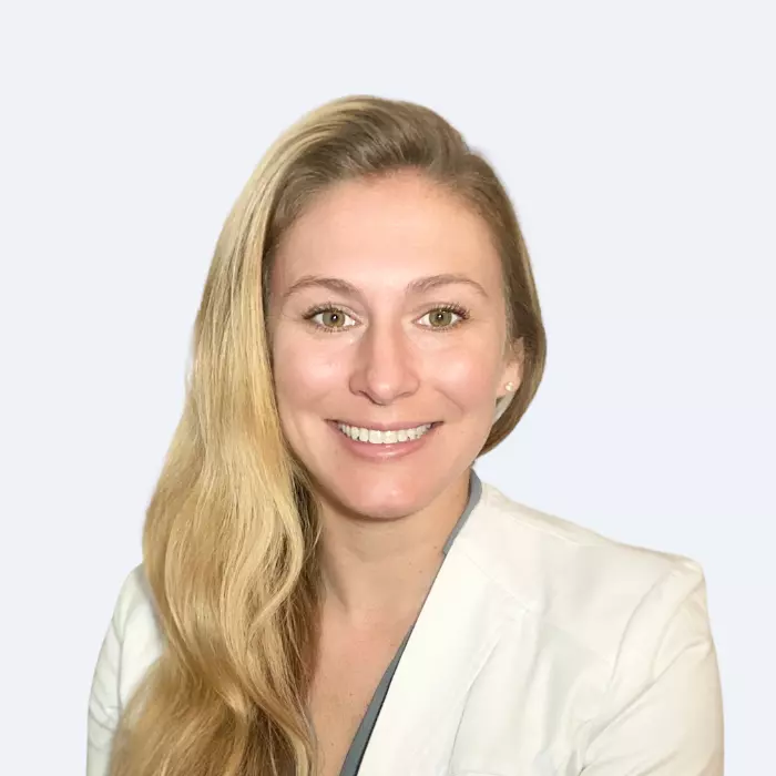Lindsay Thompson Physician Assistant for At-home ketamine treatments